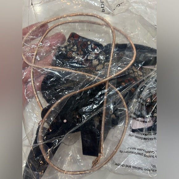 NWT Savage X Fenty Cold-Hearted Unlined Demi Lace Bra 40D - Picture 5 of 5